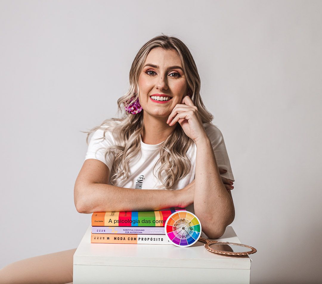 Érica Valiati ajuda outras mulheres a se vestirem com mais estilo e autoestima PHOTO-2023-03-25-08-10-19 2
