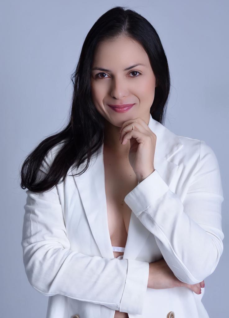 Angélica Anicésio já conhecia a sua paixão desde a adolescência: o Marketing! ANGÉLICA ANICÉSIO 2