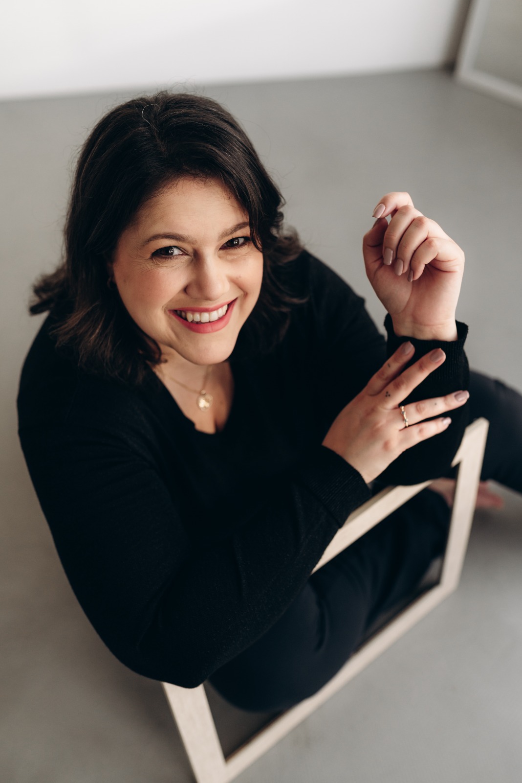 Lívia Bueno ensina como deixar o perfeccionismo de lado mas viver em paz com a rotina 
