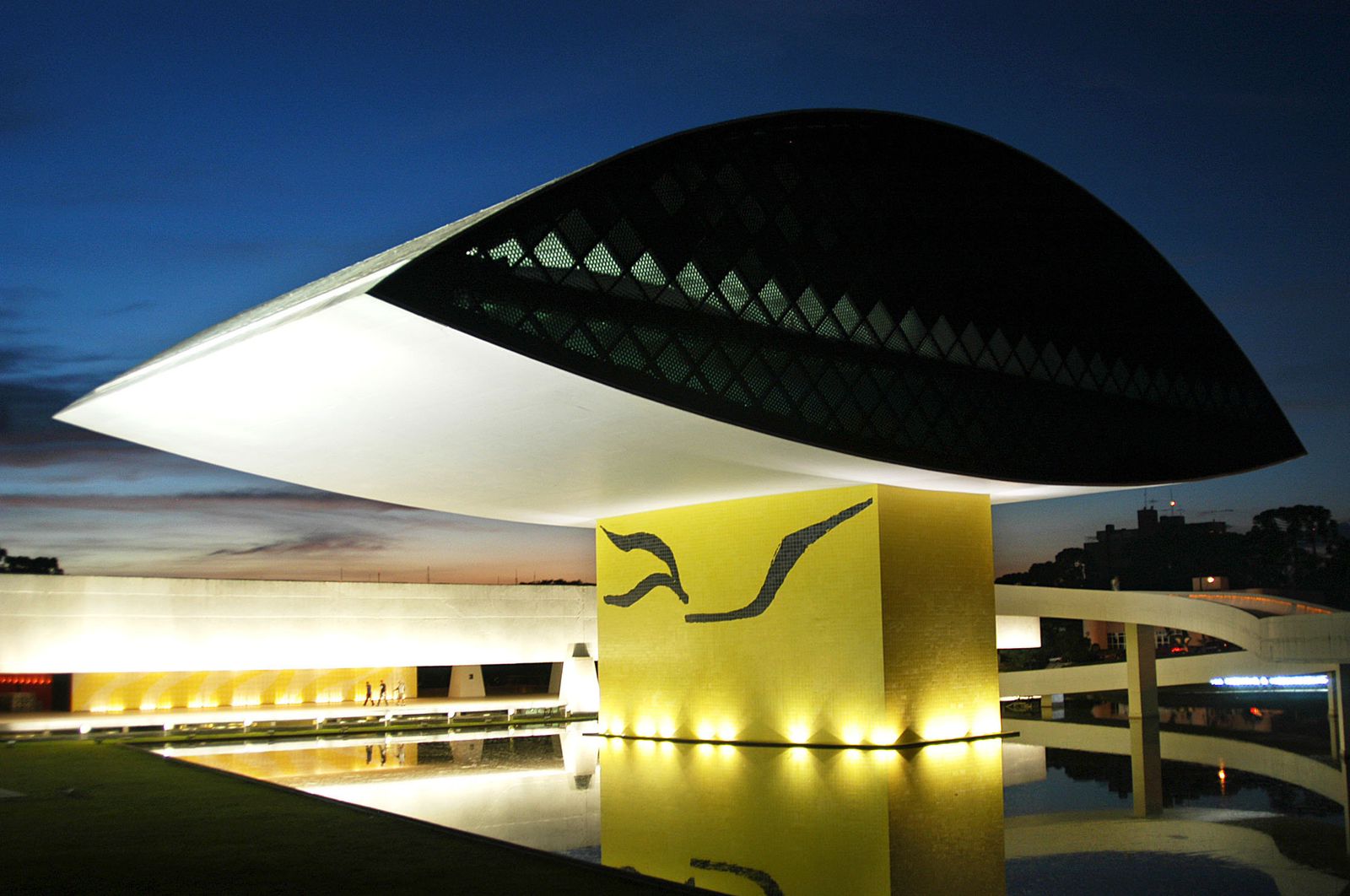 Museu Oscar Niemeyer obteve recorde de visitantes em um único mês, com cerca de 47,5 mil pessoas Museu Oscar Niemeyer obteve recorde de visitantes em um único mês, com cerca de 47,5 mil pessoas