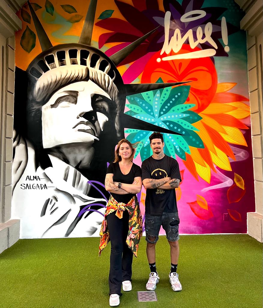 Alma Salgada faz arte para o shopping New York City Center