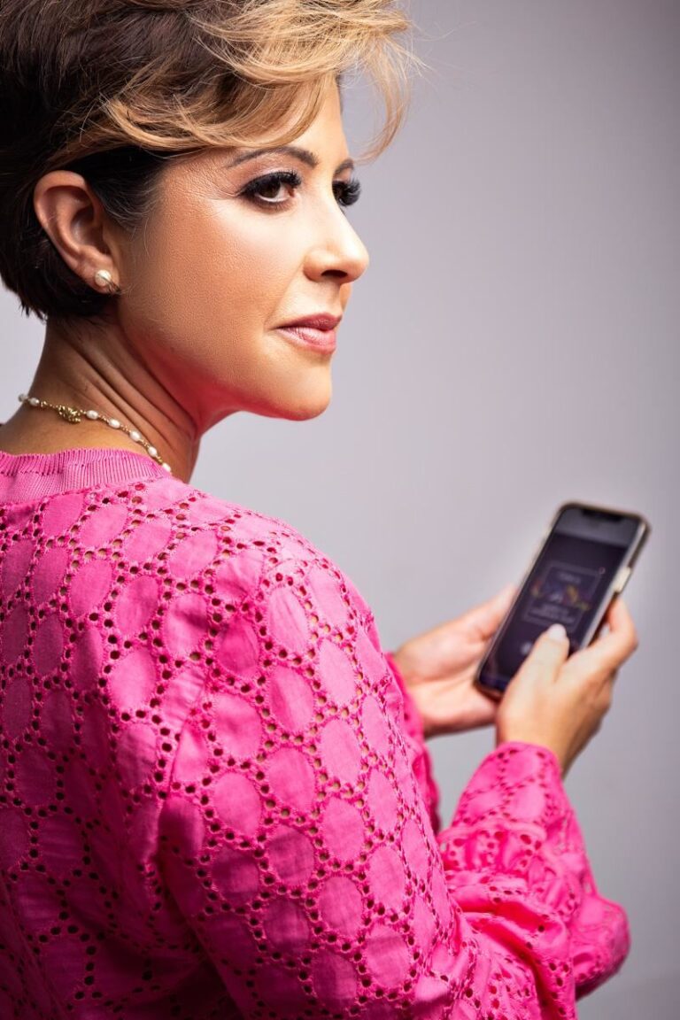 Andrea Mendonça 5