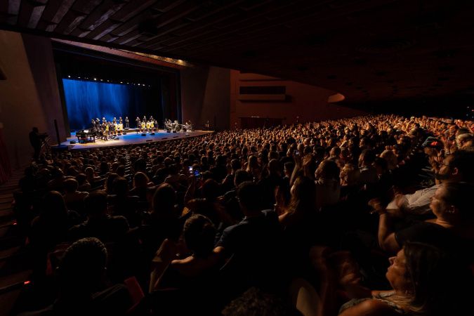 Coral Sanepar Completa 41 Anos e Grava Segundo Álbum ao Vivo