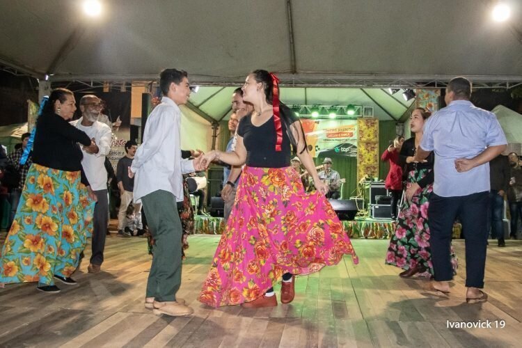 Dança Fandango Caiçara é parte cultural histórica do litoral paranaense