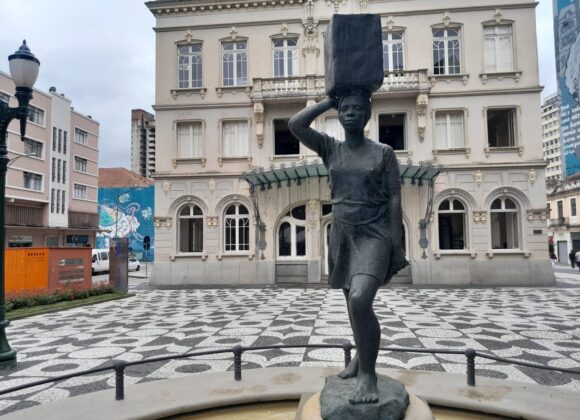Emerenciana Anita Cardoso Neves: a mulher negra por trás de uma das esculturas mais conhecidas de Curitiba img_3837